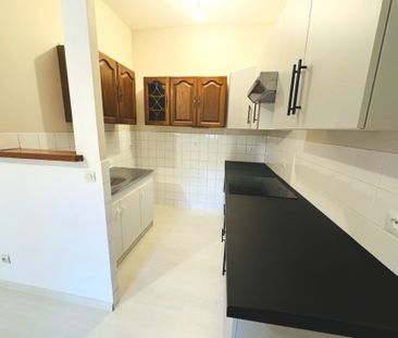 Location Appartement 3 pièces 52m² ROMANS SUR ISERE 26100 - Photo 3