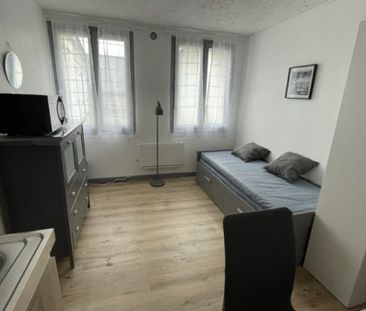 CHARMANT PETIT STUDIO PROCHE CENTRE VILLE ET TOUTES COMMODITEES - Photo 4
