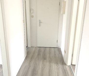 Einziehen und Wohlfühlen ab 15.12.2024 neue 3 Raumwohnung mit Balkon! - Photo 5