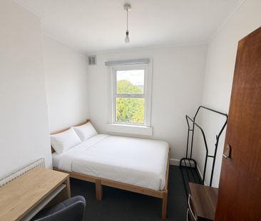 5 bedroom property to rent - Photo 6