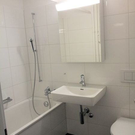 Zentrale und ruhige Wohnlage - Photo 4