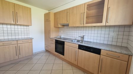 Maison en rangée de 4 pièces en duplex avec petit espace vert - Photo 4