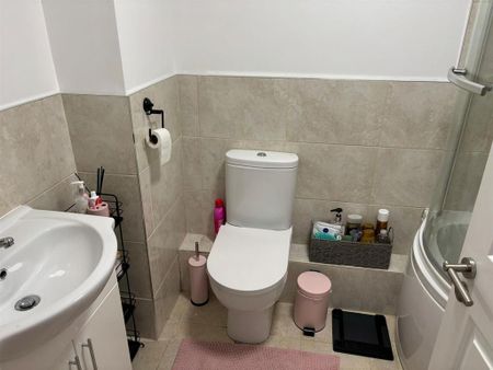1 bedroom apartment to rent - Photo 4