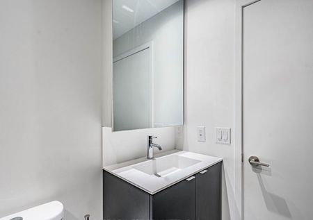 For Lease - 20 Edward Street Unit# 2319, Toronto, Ontario - Photo 2