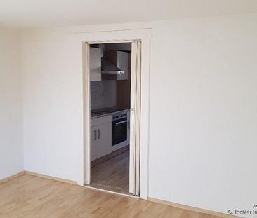 2-Zimmer-Dachgeschosswohnung mit Einbauküche in Halsbrücke - Photo 2