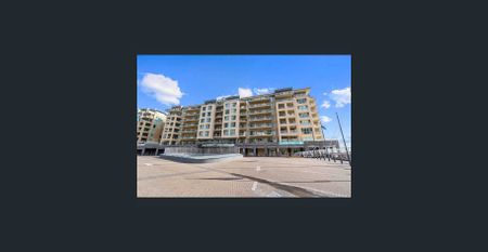 🌊 Beachfront Bliss at Glenelg! Live the Coastal Dream 🏖️ - Photo 4