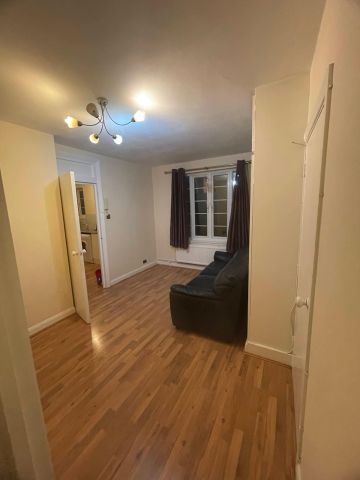 2 Bed Flat, Kings Drive, HA9 - Photo 5