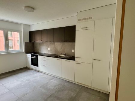 Spacieux 4.5 pièces NEUF au centre ville Martigny - Photo 2