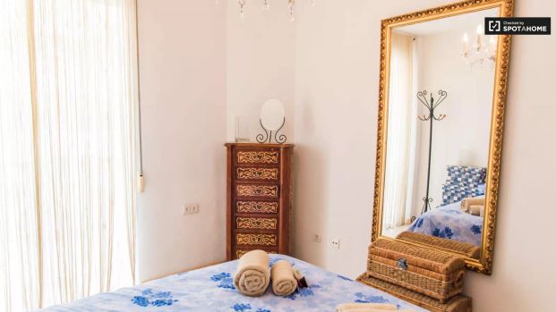 Elegant 2-bedroom apartment for rent in Benimamet, Valencia - Photo 1