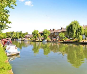 2 bedroom end of terrace house to rent - Photo 5