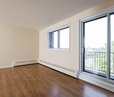 4.5 - 11525 Boul. De Pierrefonds, Pierrefonds, Québec, Pierrefonds - Photo 1