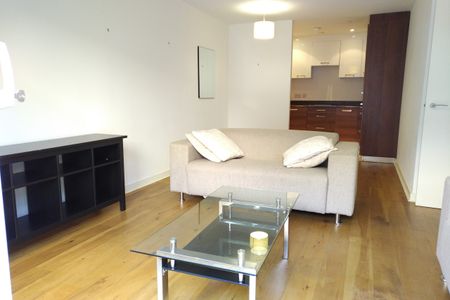 Forge Square, London, E14 - Photo 2