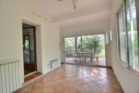 VILLA T3 d'env. 117m² - SECTEUR CAMPAGNE, - Photo 2