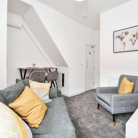 4 bedroom house to rent - Photo 3
