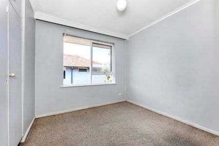 6/20 Royal Avenue, Glen Huntly VIC 3163 - Apartment For Rent | Domain - Photo 2