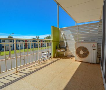 Modern 1X1 Secure Unit - Photo 6