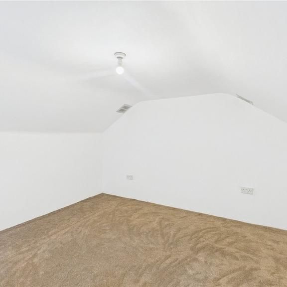 2 bedroom end of terrace house to rent - Photo 1