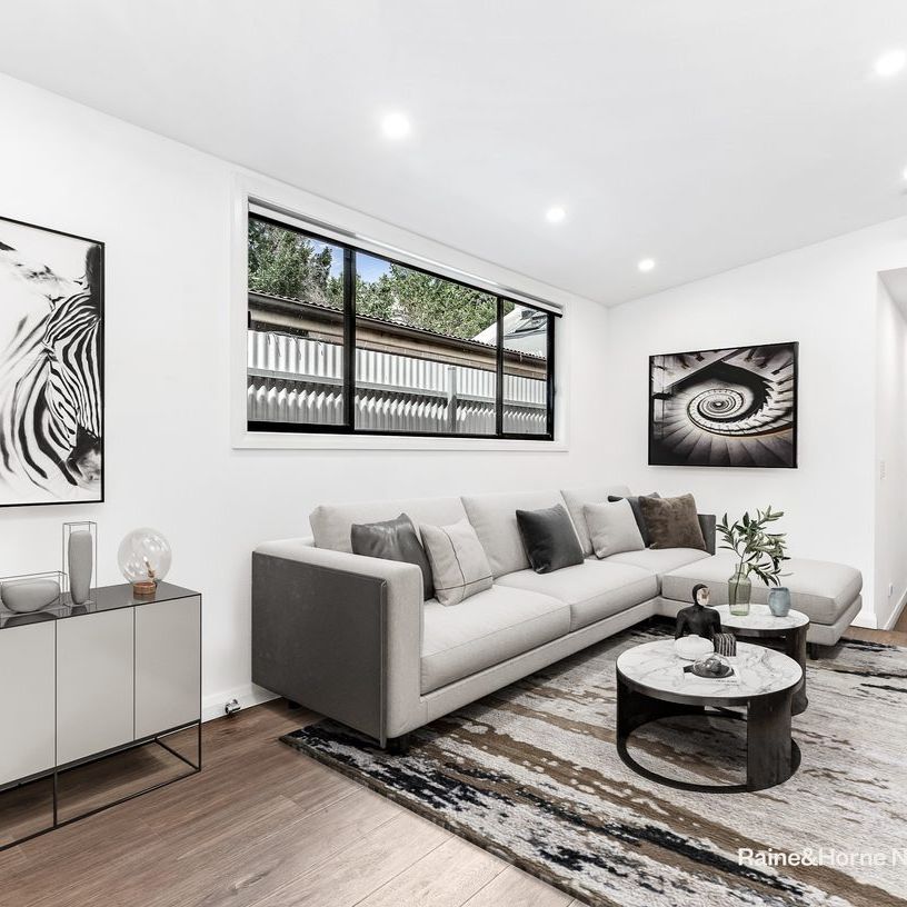 Complete makeover - Photo 1