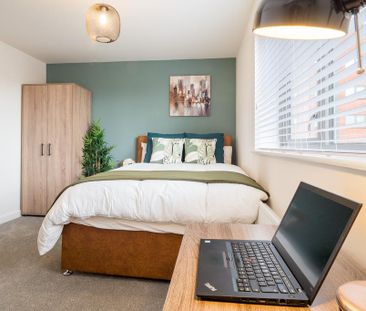 4 bedroom terraced house to rent - Photo 6