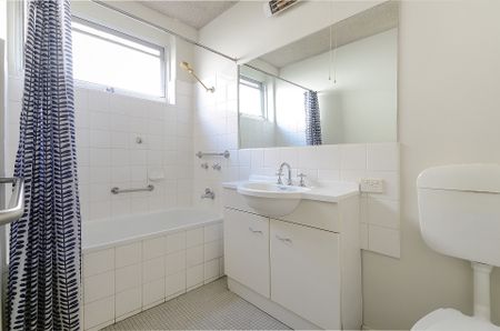 2/24 Garfield Street, Cheltenham VIC 3192 - Apartment For Rent | Domain - Photo 4