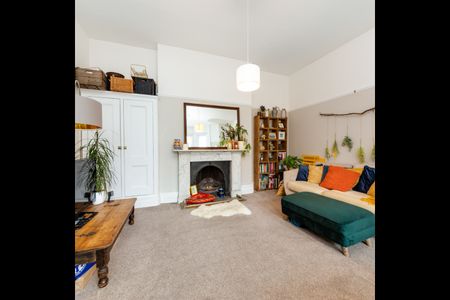 2 Bed Flat, Vernon Terrace, BN1 - Photo 3