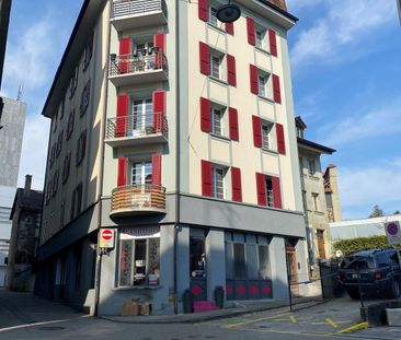 Appartement 2.5 pièces avec cachet au centre ville - Photo 1