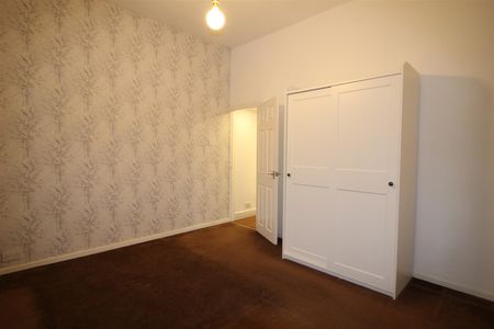 2 Bedroom Terraced House for Rent - Photo 2