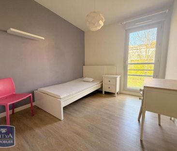 Location Appartement 3 pièces 65m² NEUVILLE SUR SAONE 69250 - Photo 6