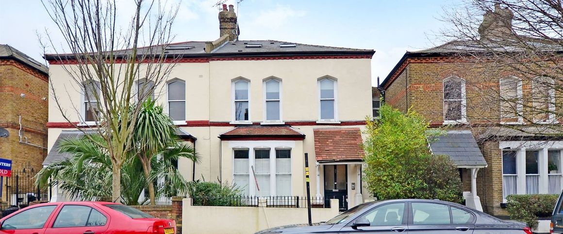 Finsbury Park Road, London N4 - Photo 1