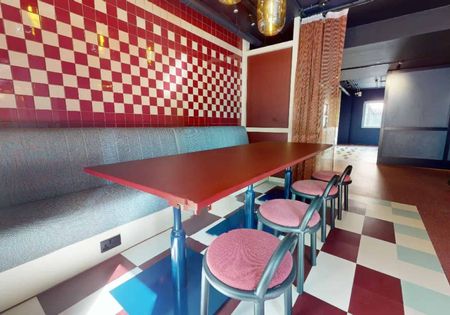 Gold Studio - Photo 4