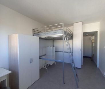 Location Appartement 1 pièce 19m² BORDEAUX 33000 - Photo 2