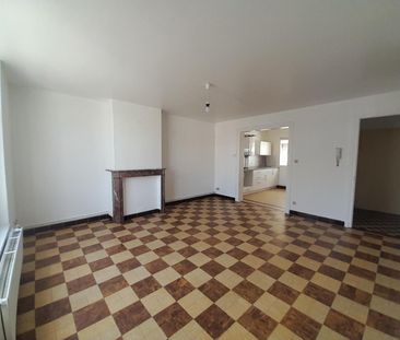 Location Appartement 2 pièces 53m² ST OMER 62500 - Photo 1