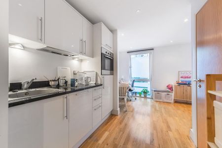 Studio to rent - Photo 5