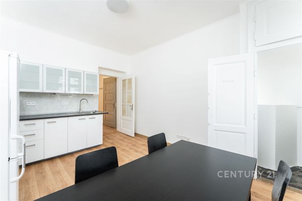 Pronájem bytu 2+kk 46 m², Velvarská 1622, Praha Dejvice - Photo 1