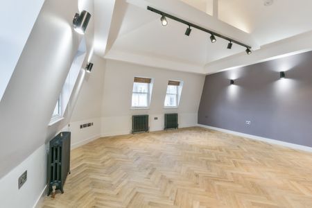 2 Bedroom Apartment, Frith Street, London, Greater London, Soho, W1D - Photo 5