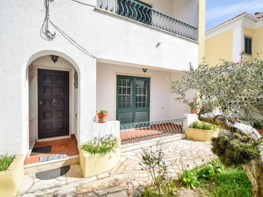 Moradia T3 em Lisboa - Photo 1