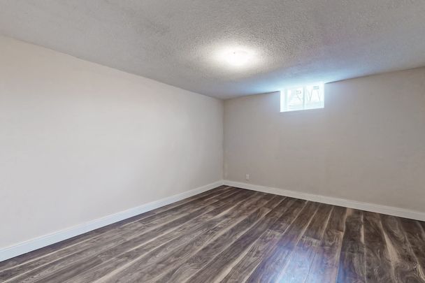 For Lease - 7 Boundy Crescent Unit# Bsmt, Toronto, Ontario - Photo 1