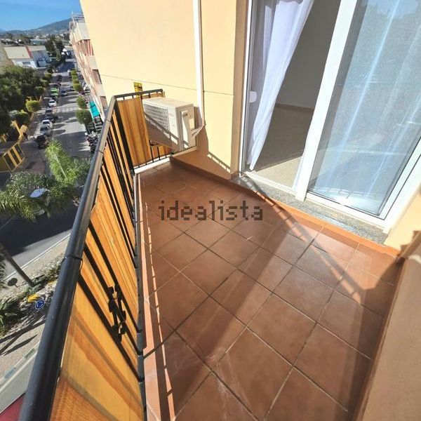 Alquiler de piso en Calle León Felipe - Foto 1