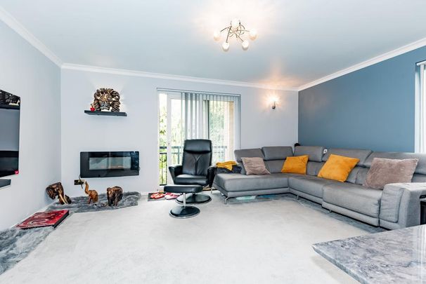 2 bedroom flat to rent - Photo 1