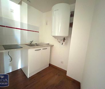 Location Appartement 3 pièces 56m² CARPENTRAS 84200 - Photo 2