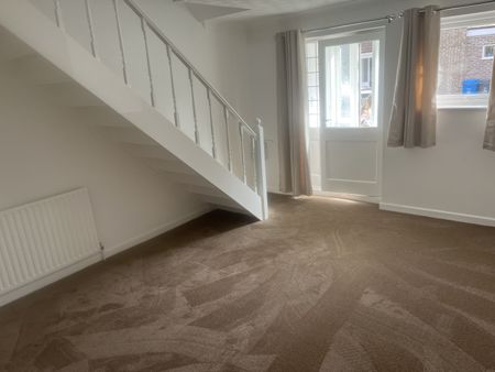 Bovington Close, Canford Heath, Poole, Dorset - Photo 3