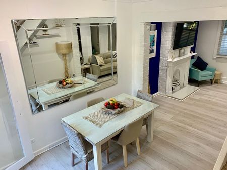 Paddington - Photo 2