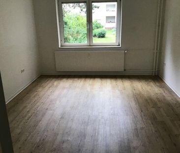 Schöne 2,5-Zimmer-Wohnung mit Balkon - Photo 4