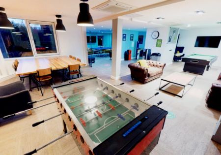 Platinum Studio - Photo 5