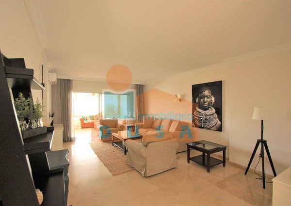 Piso de alquiler en San Pedro de Alcántara, Guadalmina | 2.000 €, 170 m²