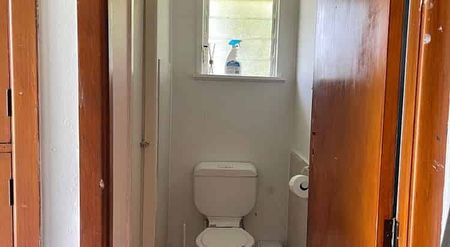 Heart Location Waterview Solid Family home - Photo 3