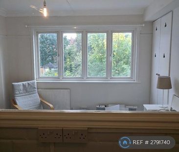 1 bedroom in a house share to rent - Photo 3