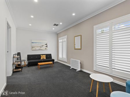 Executive Furnished Modern Living Between the City and the Sea - Photo 3