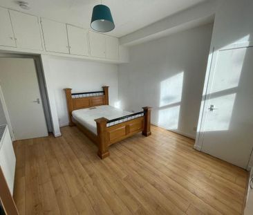Studio to rent - Photo 6