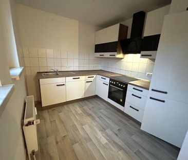 3,5-Zimmer-Wohnung mit ca. 91 m² und Einbauküche - Foto 1